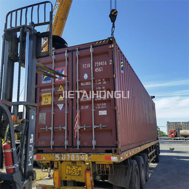 회전형 굴착 기기의 중요한 부속품인 굴착 도구가 판매되고 있습니다. 6