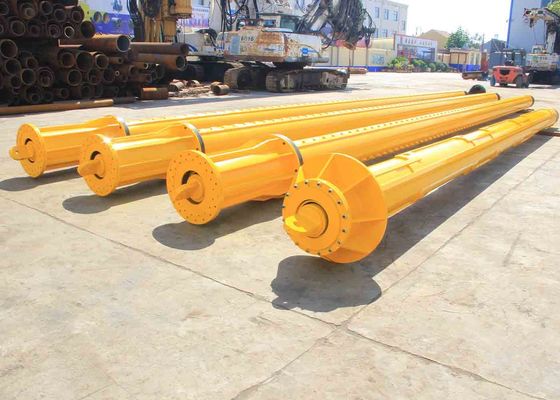 장비 회전식 건조물의 지주를 꿰뚫는 재단 기계 예비품은 마찰과 상호록킹 4 각추관 칼럼 드릴 파이프를 조작합니다